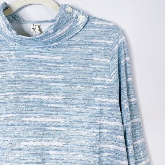 Kate Quinn - Blue Long Sleeve Printed Relaxed Turtleneck Top - Picture 2 of 4